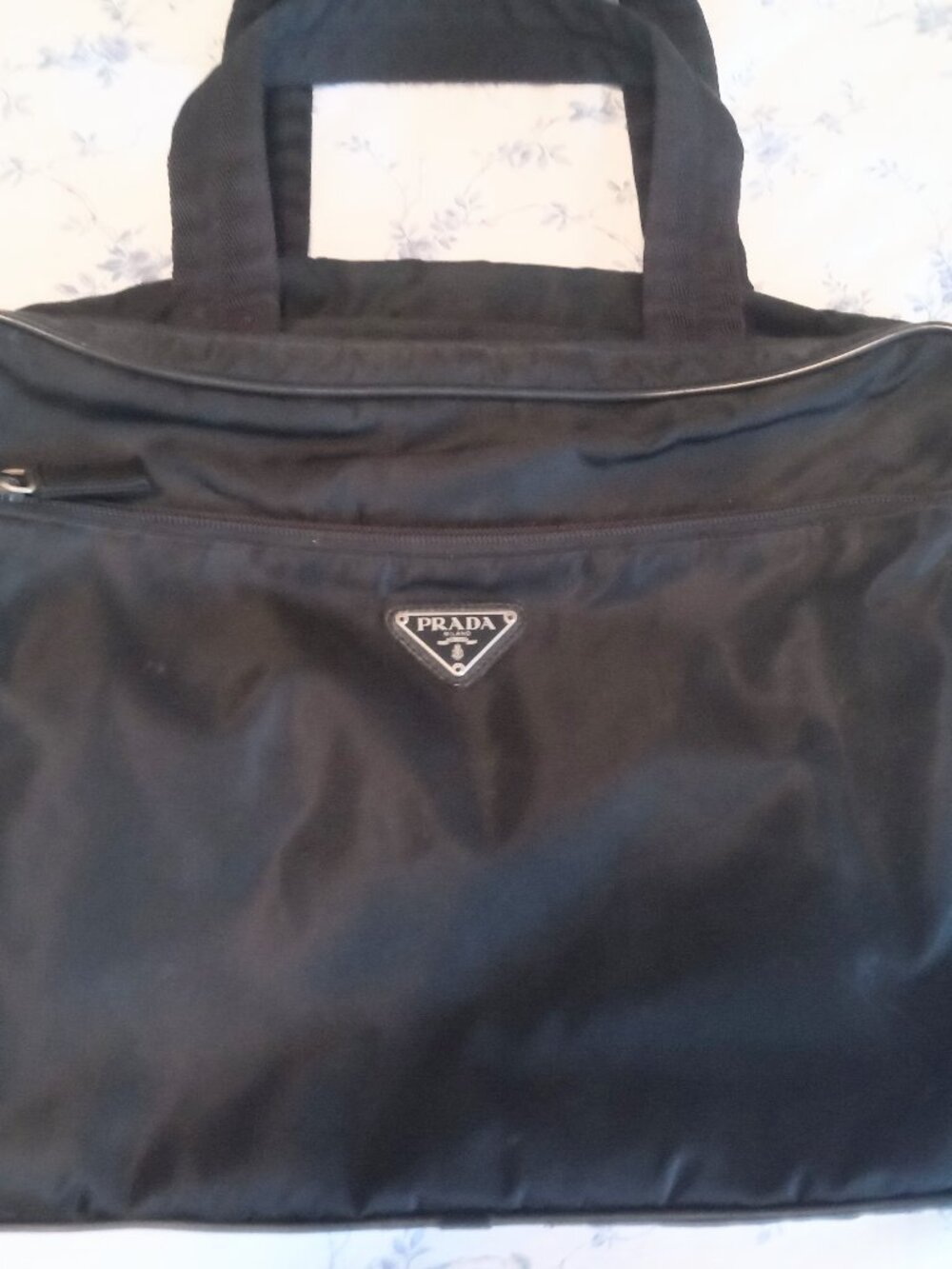 Prada Unisex Tessuto Nylon Overnight Travel Bag – Black – Authentic